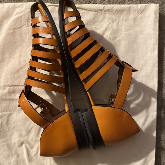 Tory Burch Fisherman Sandals - Picture 4 of 5